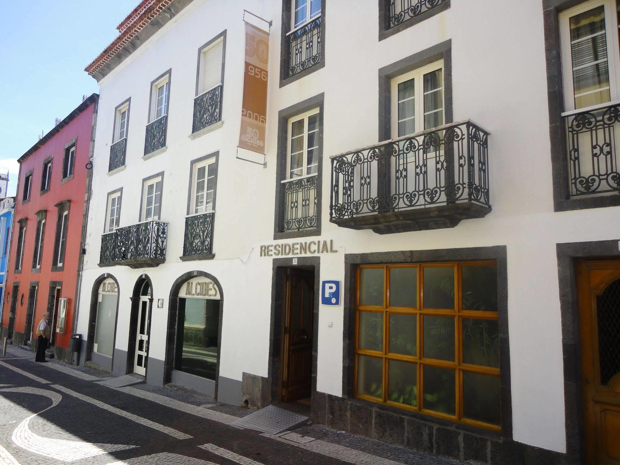 Hotel Alcides Ponta Delgada  Exterior photo