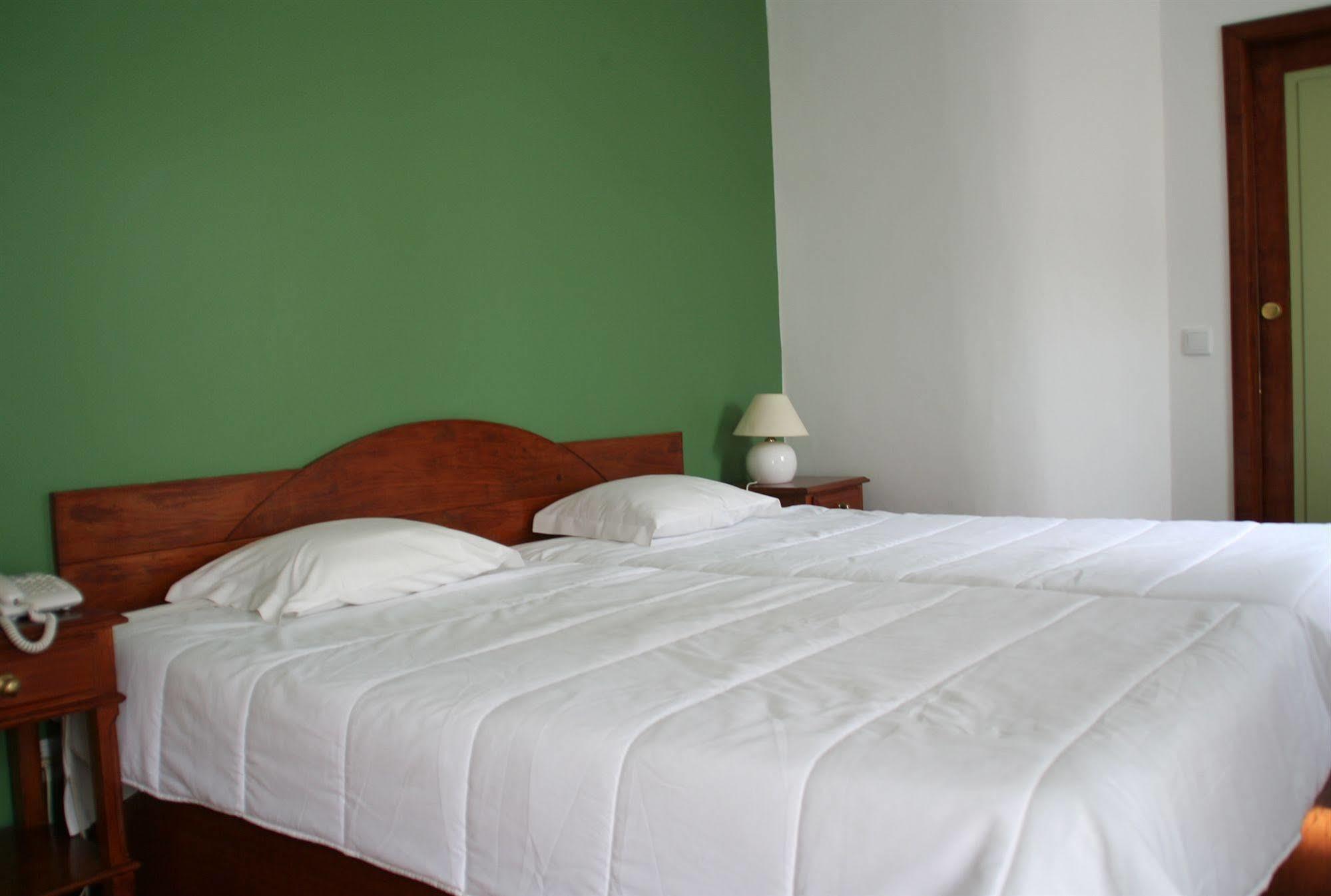 Hotel Alcides Ponta Delgada  Exterior photo