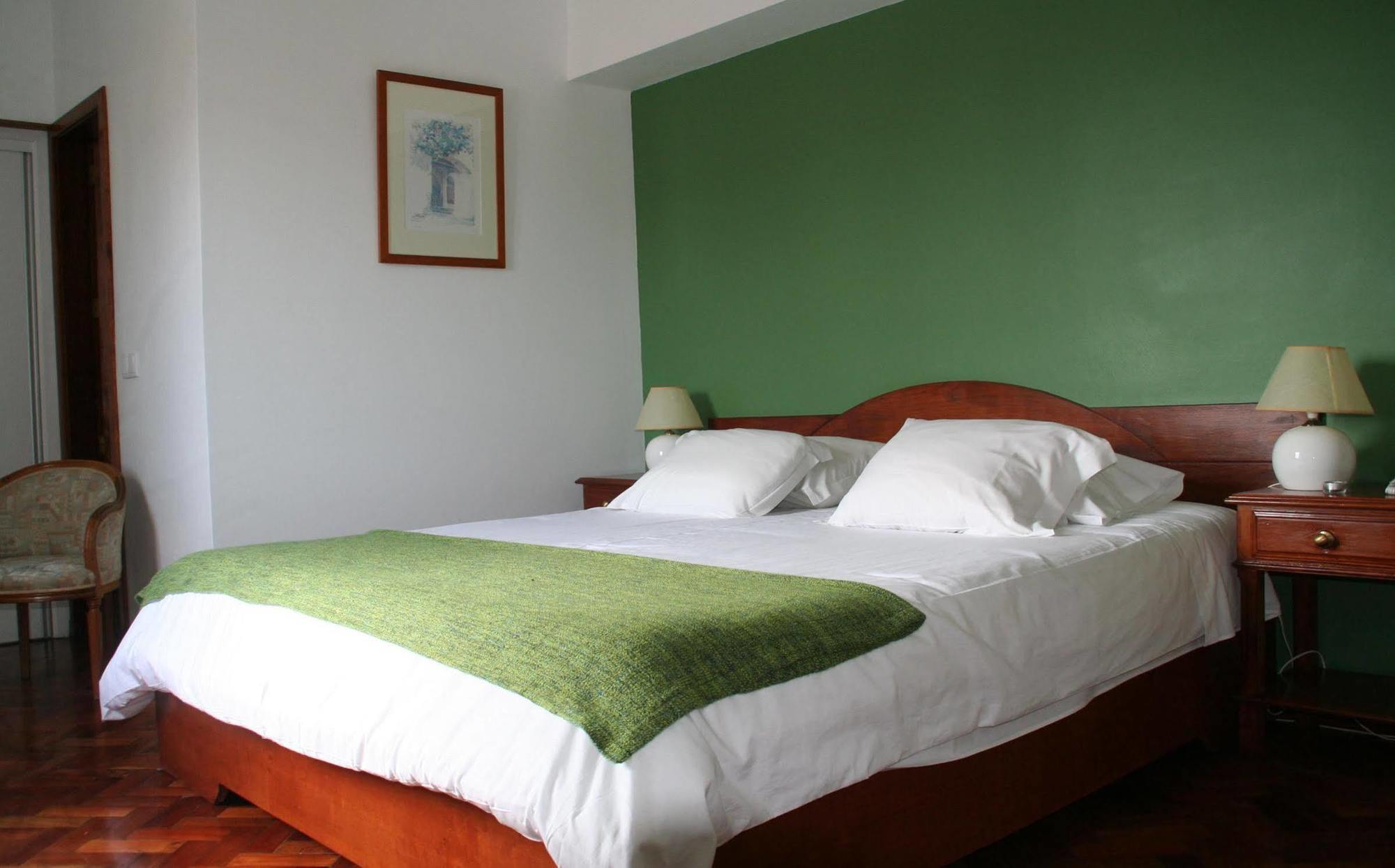 Hotel Alcides Ponta Delgada  Exterior photo