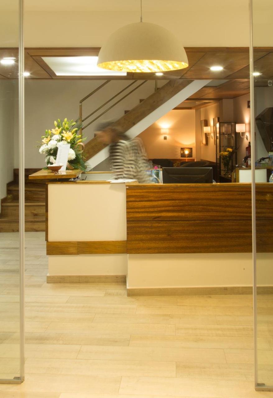 Hotel Alcides Ponta Delgada  Exterior photo